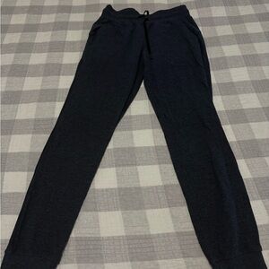 Womens Lululemon Navy Joggers – Super Soft (Like New)